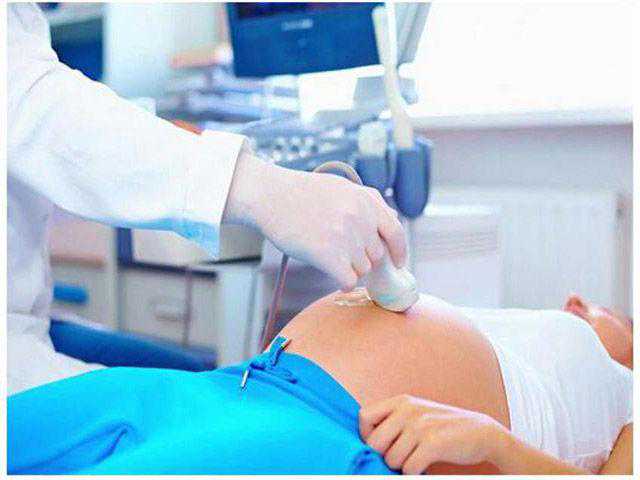 孕妇怀孕期间疯狂吃“外卖”胎儿出生后，医生说孩子手是畸形